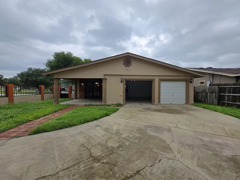 126 La Silla Dr — Photo 23