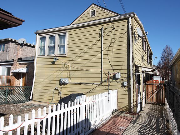 5th image of 4010 N Odell Ave