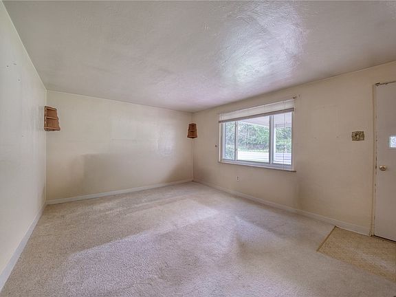 3rd image of 545 Muse Bishop Rd