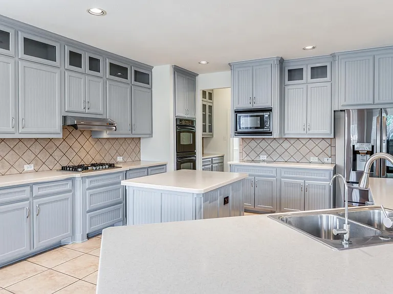 14575 Daneway Dr — Photo 11