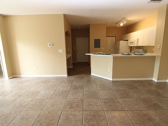 4th image of 535 Florida Club Blvd APT 203