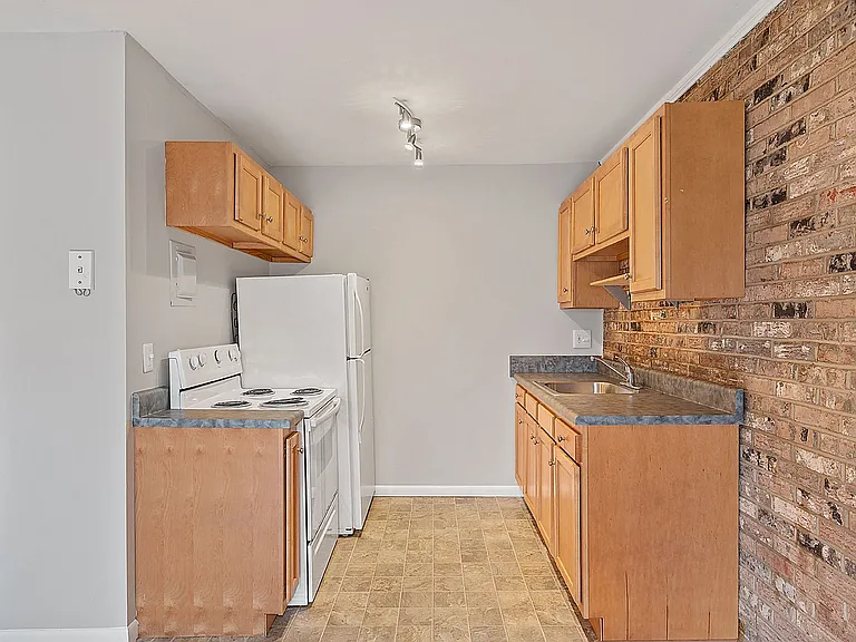 Cincinnati Premier Living* — Photo 84