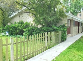 1958 W Morse Ave #C, Chicago, IL 60626