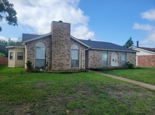 1226 Southridge Dr, Lancaster, TX 75146