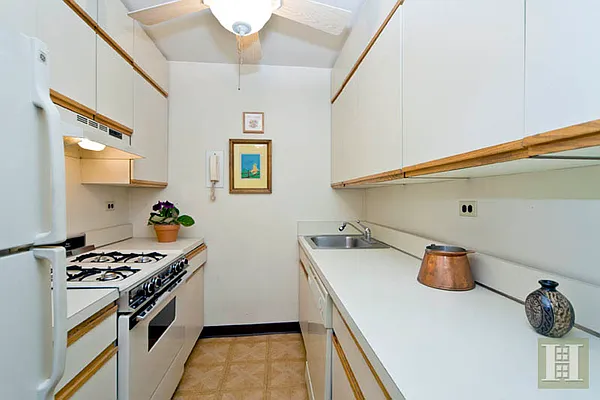 Sold by Halstead Real Estate | media 10