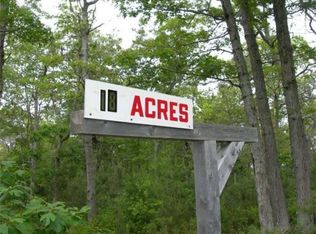 859 Potomska Rd, Dartmouth, MA 02748