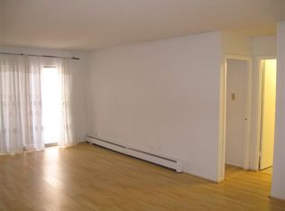 1567 Ridge Ave APT 306, Evanston, IL