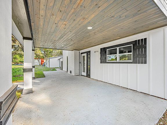 5th image of 442 & 446 Hailey Rd