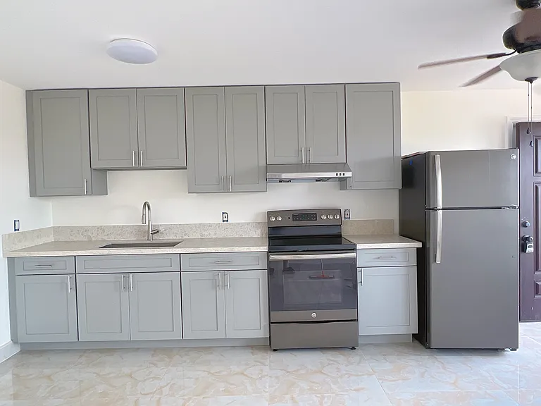 3233 Harding Ave #2 — Photo 1