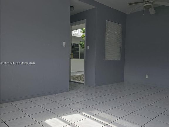 5th image of 1610 Liberty St #1