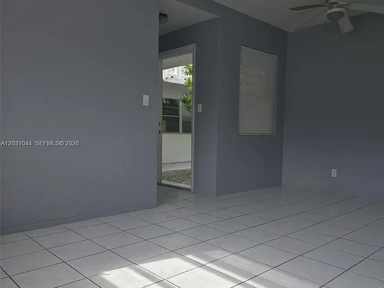 1610 Liberty St #1 — Photo 5
