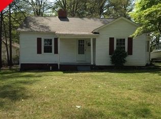 825 S South St, Gastonia, NC 28052