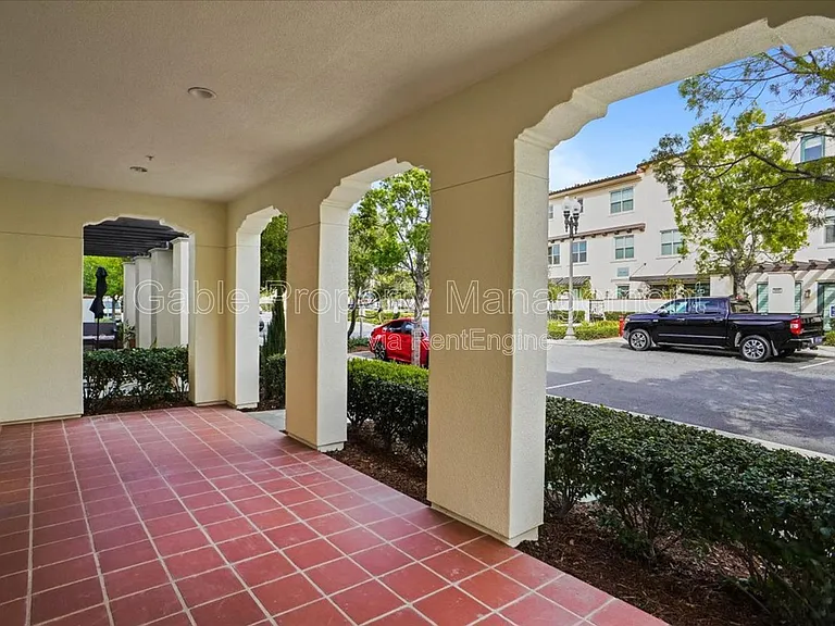 26261 Prima Way — Photo 4