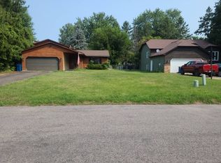 1677 Garden Ln, White Bear Township, MN 55110