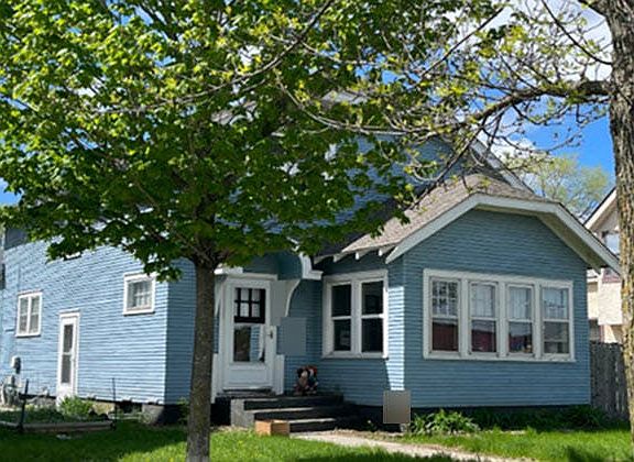 3rd image of 1432 Breckenridge Ave