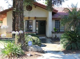 10105 Shadow Oak Way, Bakersfield, CA 93311