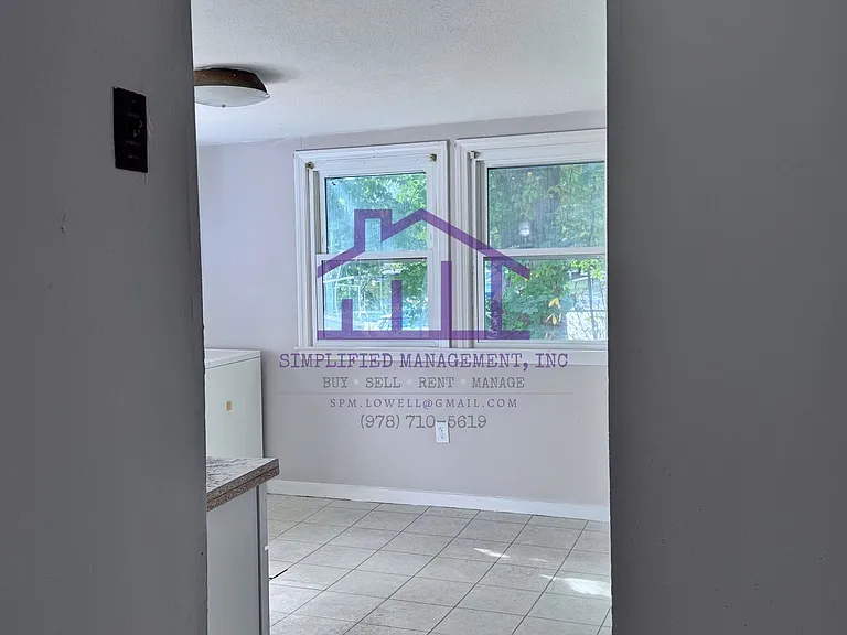 37 Main St — Photo 16