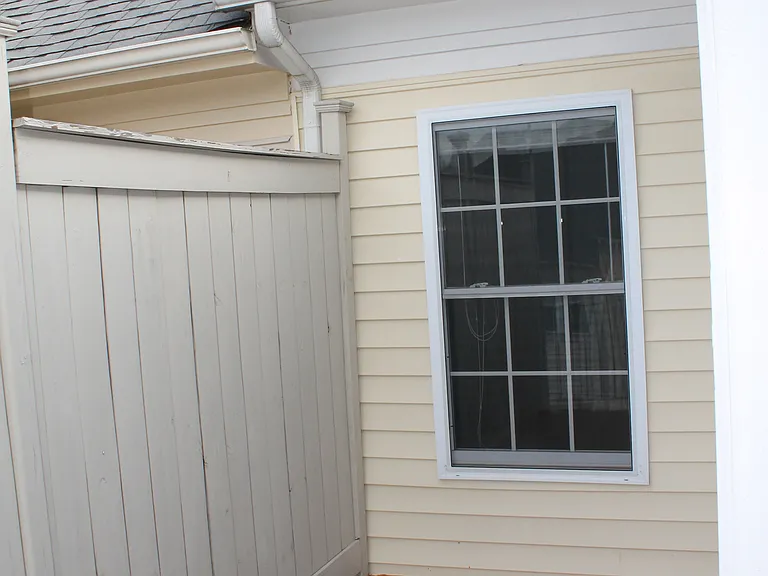 24907 Earlsford Dr — Photo 47
