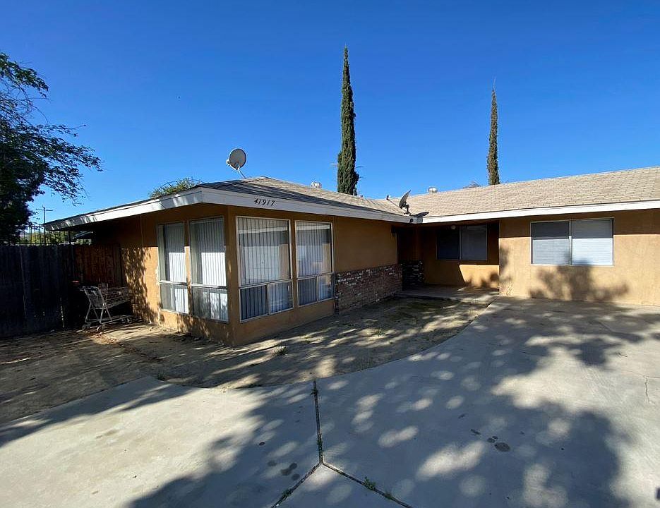 1st image of 41917 Briarwood Ave