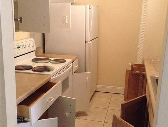 4th image of 201 Santa Clara Dr APT 15
