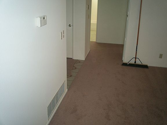 3rd image of 13175 Terry Ct