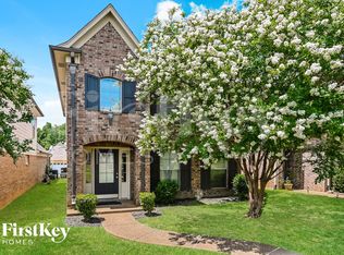 1351 Appling Rd, Cordova, TN 38016