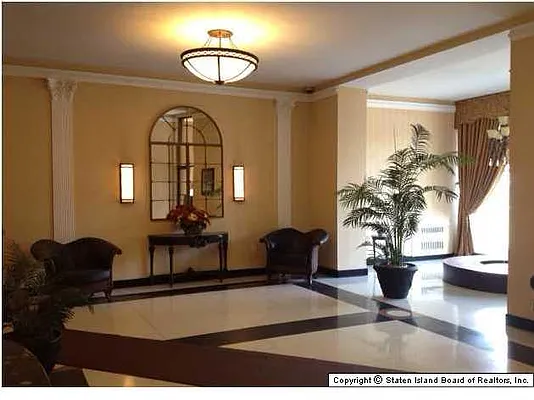 Sold by CENTURY 21 Papp Realty, Corp. | media 2