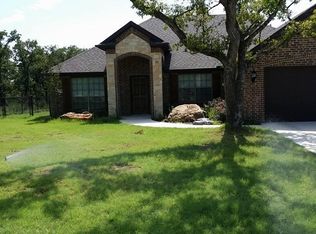 119 Hauser Pl, Runaway Bay, TX 76426