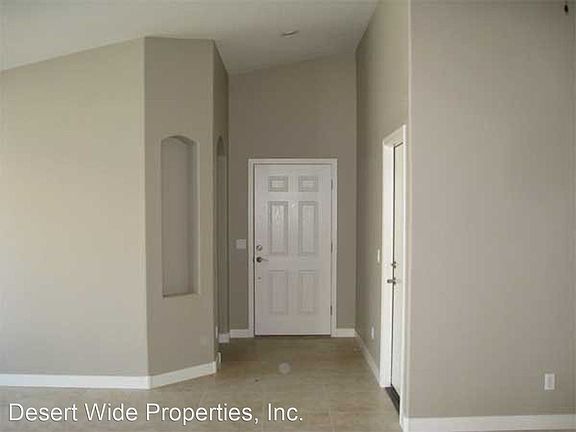 3rd image of 16876 W Roosevelt St