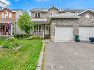 502 Evangeline Ave, Kingston, ON K7M 8T1