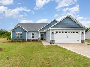 39 Pepperdam St, Smithfield, NC 27577