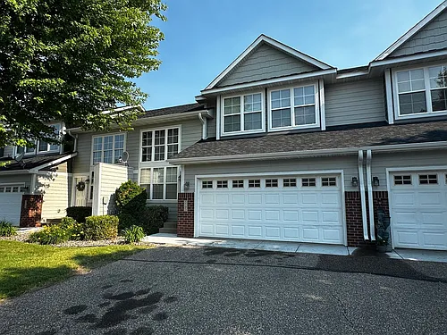5793 Mount Curve Blvd Photo 1