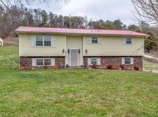 2915 Raccoon Valley Rd NE, Heiskell, TN 37754