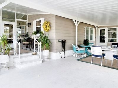 923 Evergreen St, Barefoot Bay, FL, 32976