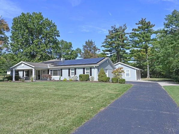 3170 S Whitetree Cir, Cincinnati, OH 45236