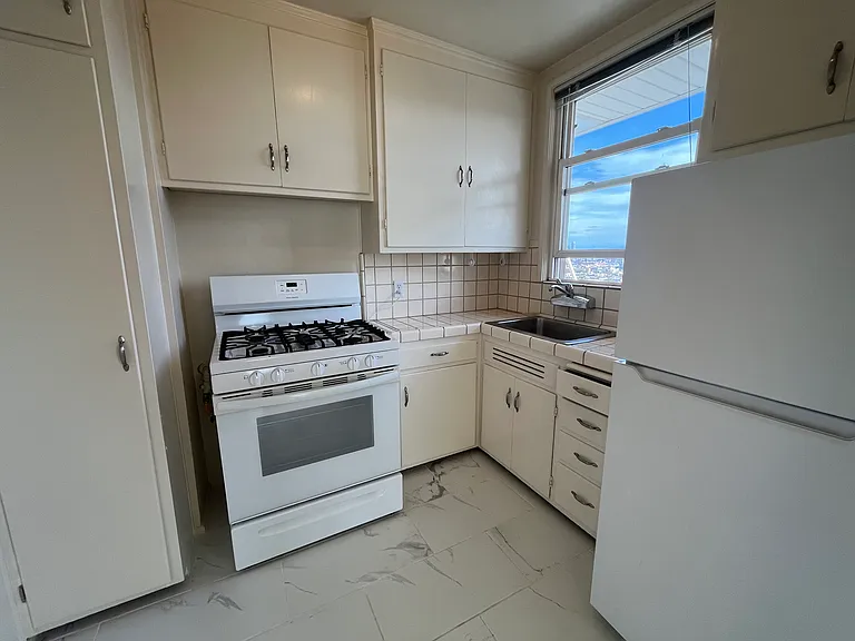 790 Church Street — Photo 11
