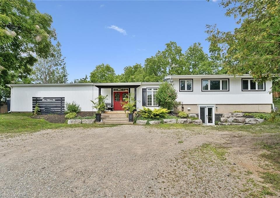 1st image of 647 Brant Waterloo Rd