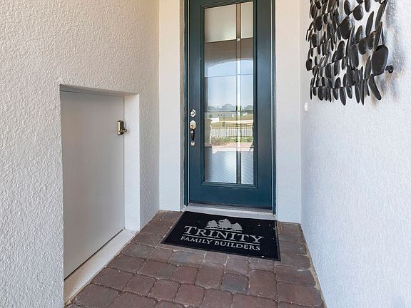 Hayden entrance package place