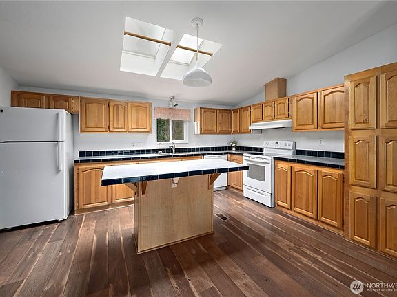 5th image of 2930 Taylor Road #10