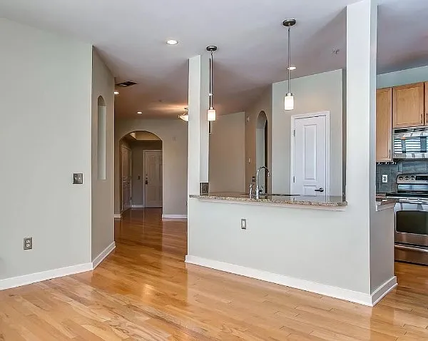 3000 Vanderbilt Pl #445 — Photo 14
