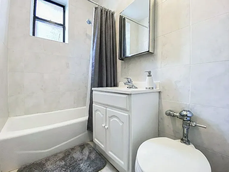215 W 101st St #7M — Photo 3
