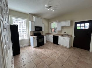 6815 Thomas Blvd #1, Pittsburgh, PA 15208