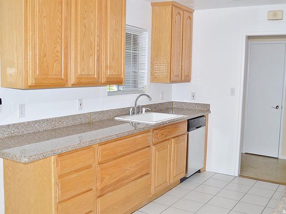 5th image of 7329 Stanwood Way