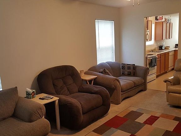 2nd image of 1350 Bluff View Ct