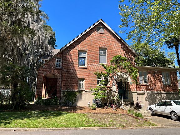 2nd image of 3051 Mastin Ln