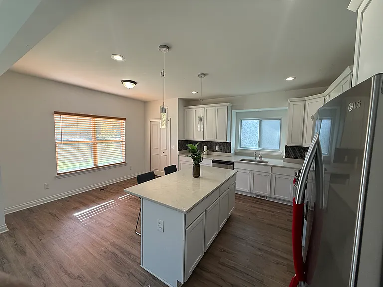 11849 Hines Place Dr #11849 — Photo 4