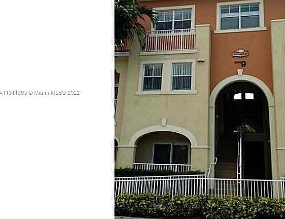 3rd image of 10800 NW 88th Ter Unit 102