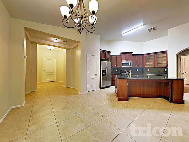 3210 N 302nd Ct — Photo 6