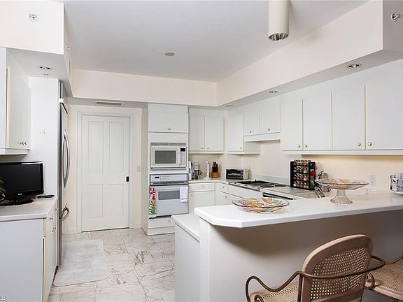 3rd image of 8171 Bay Colony Dr APT 1202