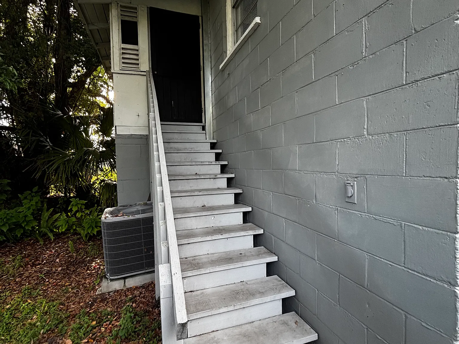 1 bed, 980 sqft, $1,400 — Photo 1